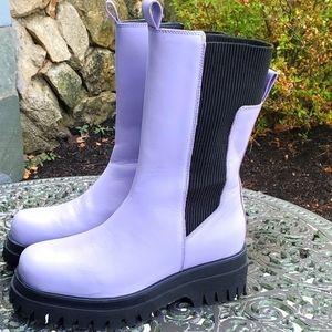 COS purple lilec track sole chelsea boots. Leather. Size 8